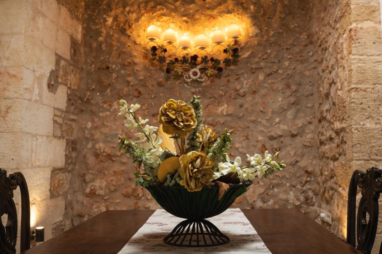 Nobili Boutique Hotel Chrissi Akti Chania Exterior foto